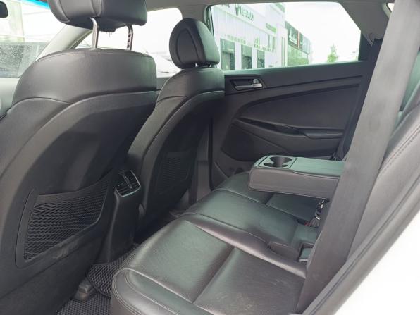 Hyundai Tucson III с пробегом 2016 года, цена 1 950 000 рублей, 142400 км, внедорожник, Автокод Объявления