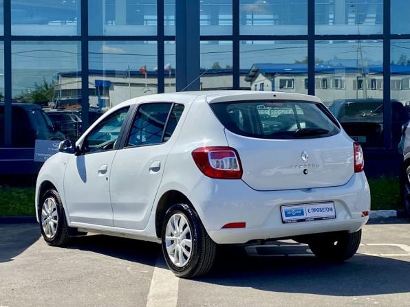 Renault Sandero II Рестайлинг с пробегом 2021 года, цена 1 149 000 рублей, 19800 км, хэтчбек, Автокод Объявления