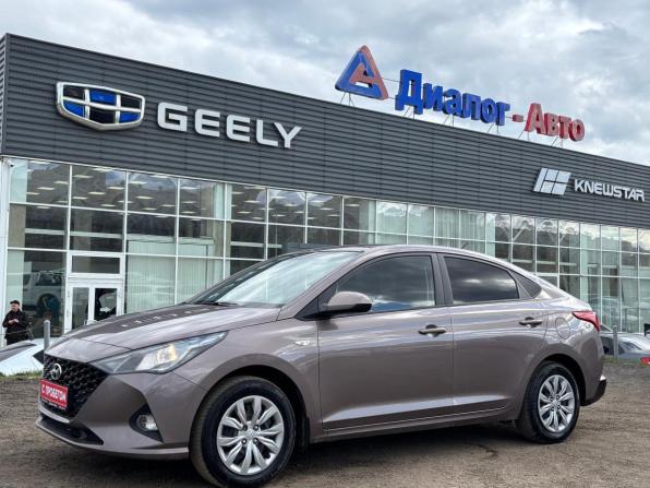 Hyundai Solaris II Рестайлинг с пробегом 2020 года, цена 1 581 000 рублей, 130000 км, седан, Автокод Объявления