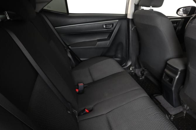 Toyota Corolla XI (E160 E170 E180) с пробегом 2013 года, цена 1 159 000 рублей, 147500 км, седан, Автокод Объявления