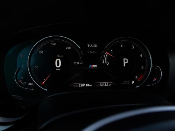 BMW 5 серии VII (G30/G31/G38) с пробегом 2017 года, цена 3 648 000 рублей, 220118 км, седан, Автокод Объявления