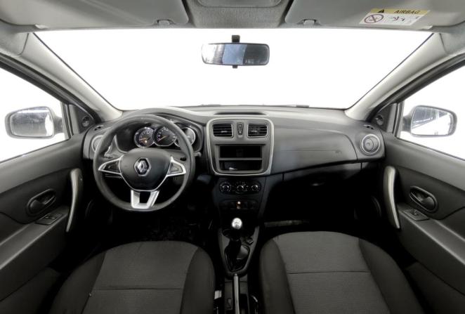 Renault Logan II Рестайлинг с пробегом 2019 года, цена 465 000 рублей, 128000 км, седан, Автокод Объявления