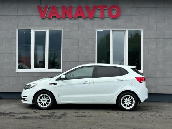 Kia Rio III Рестайлинг с пробегом 2016 года, цена 1 090 000 рублей, 117580 км, хэтчбек, Автокод Объявления