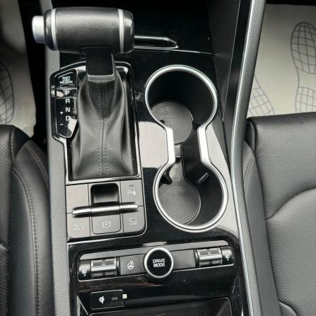 Kia K5 III с пробегом 2021 года, цена 3 150 000 рублей, 23900 км, седан, Автокод Объявления
