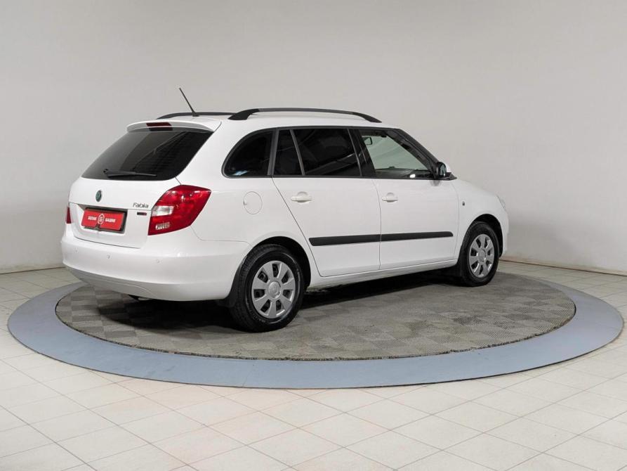 Skoda Fabia II Рестайлинг Екатеринбург  - изображение 8