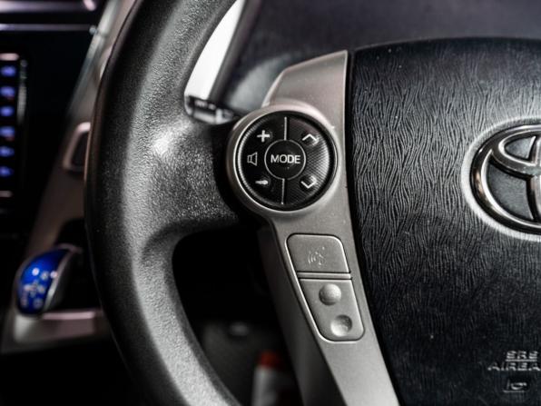 Toyota Prius Alpha I (ZVW40/41) Рестайлинг с пробегом 2019 года, цена 1 560 000 рублей, 142700 км, универсал, Автокод Объявления