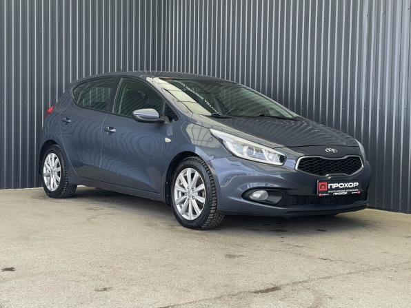 Kia Ceed II с пробегом 2014 года, цена 697 000 рублей, 125835 км, хэтчбек, Автокод Объявления