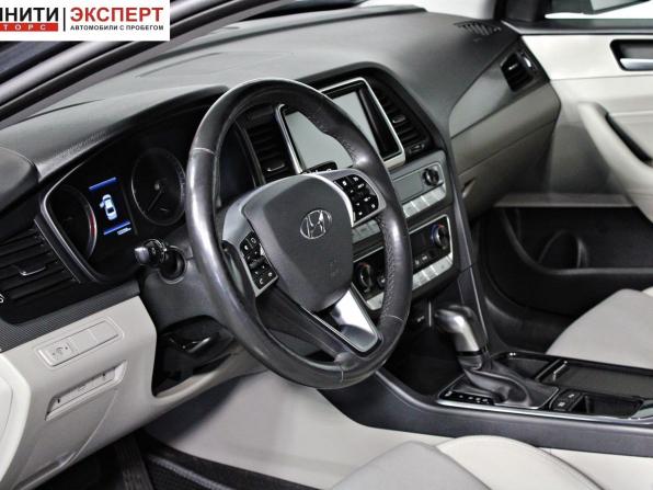 Hyundai Sonata VII (LF) Рестайлинг с пробегом 2018 года, цена 1 937 000 рублей, 122092 км, седан, Автокод Объявления