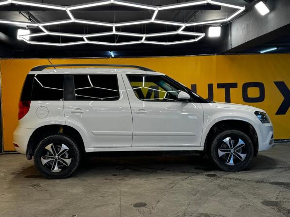 Skoda Yeti I Рестайлинг с пробегом 2014 года, цена 999 000 рублей, 109740 км, внедорожник, Автокод Объявления