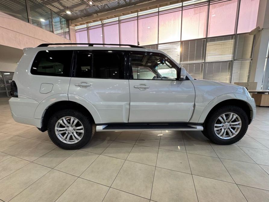 Mitsubishi Pajero IV Рестайлинг 1 Москва  - изображение 7