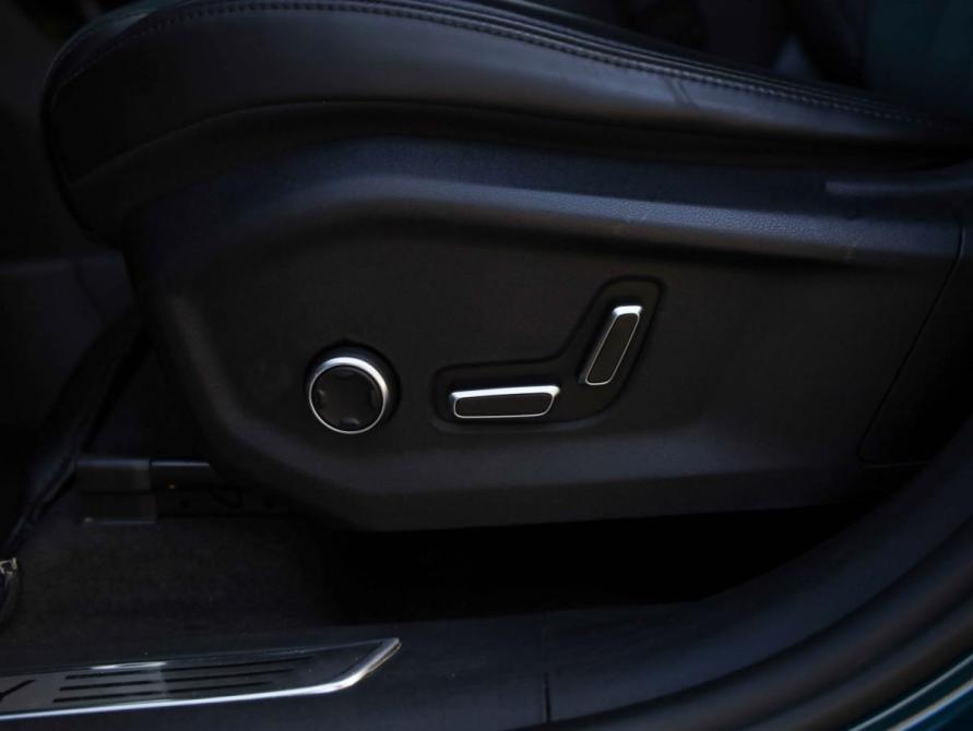 Geely Monjaro I Санкт-Петербург  - изображение 20