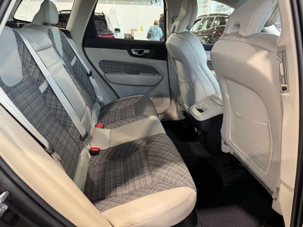 Volvo XC60 II с пробегом 2021 года, цена 4 175 000 рублей, 54623 км, внедорожник, Автокод Объявления
