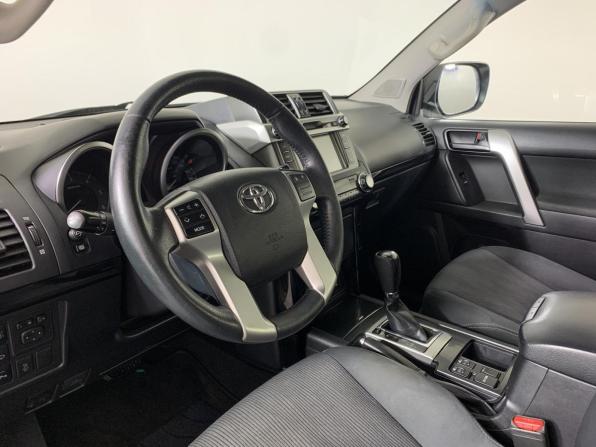 Toyota Land Cruiser Prado 150 Series Рестайлинг 1 с пробегом 2017 года, цена 4 089 000 рублей, 108017 км, внедорожник, Автокод Объявления