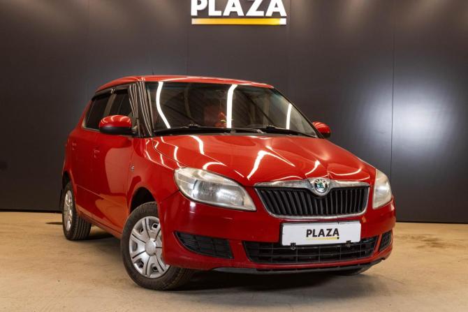 Skoda Fabia II Рестайлинг с пробегом 2011 года, цена 439 000 рублей, 203022 км, хэтчбек, Автокод Объявления