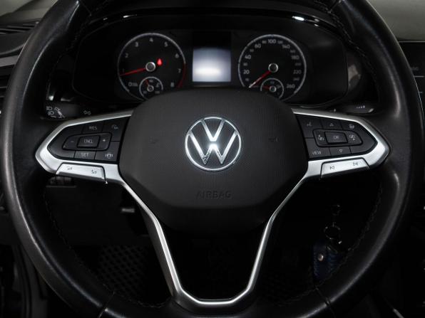 Volkswagen Polo VI с пробегом 2021 года, цена 1 848 000 рублей, 58169 км, лифтбек, Автокод Объявления