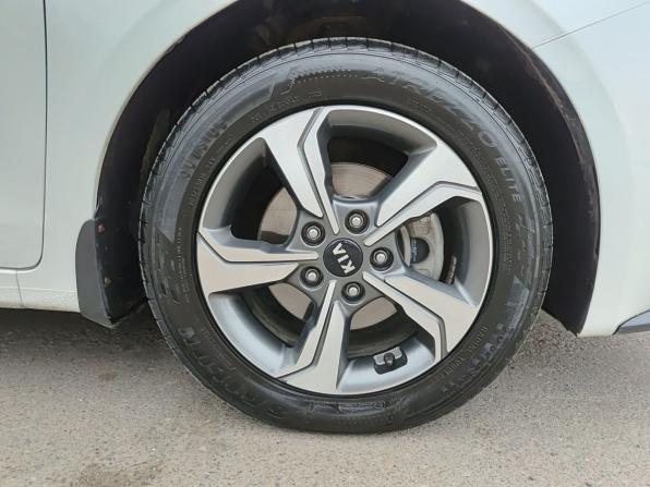Kia Cerato IV с пробегом 2019 года, цена 1 870 000 рублей, 106000 км, седан, Автокод Объявления