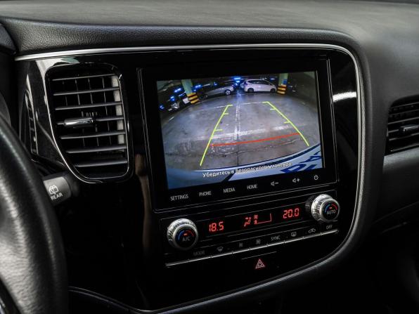 Mitsubishi Outlander III Рестайлинг 3 с пробегом 2022 года, цена 2 690 000 рублей, 121036 км, внедорожник, Автокод Объявления