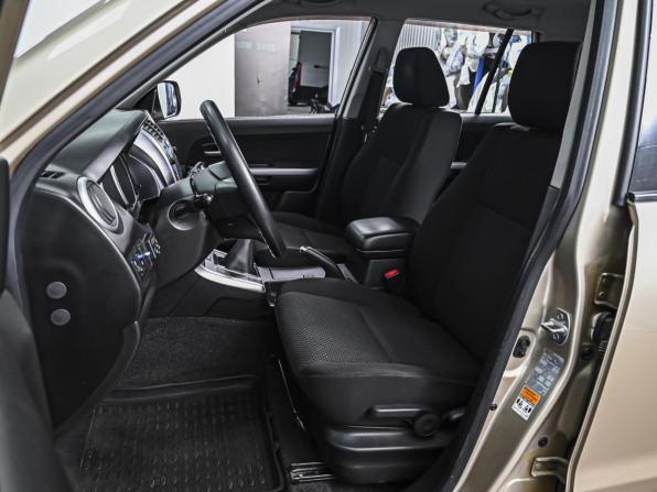 Suzuki Grand Vitara II Рестайлинг с пробегом 2011 года, цена 1 119 000 рублей, 116199 км, внедорожник, Автокод Объявления