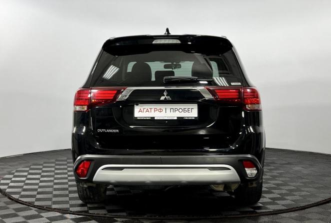 Mitsubishi Outlander III Рестайлинг 3 с пробегом 2021 года, цена 2 100 000 рублей, 166419 км, внедорожник, Автокод Объявления