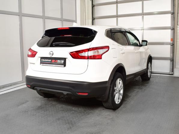 Nissan Qashqai II с пробегом 2017 года, цена 1 699 999 рублей, 110245 км, внедорожник, Автокод Объявления