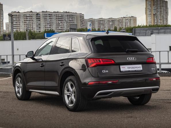 Audi Q5 II (FY) с пробегом 2017 года, цена 2 919 000 рублей, 102000 км, внедорожник, Автокод Объявления
