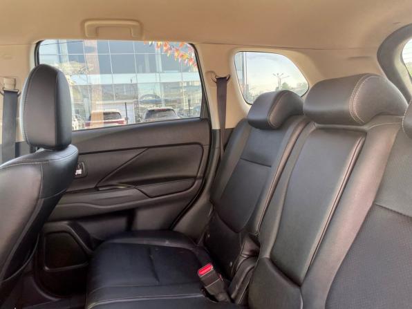 Mitsubishi Outlander III с пробегом 2014 года, цена 1 550 000 рублей, 181108 км, внедорожник, Автокод Объявления