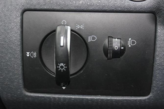 Ford Fusion I Рестайлинг с пробегом 2006 года, цена 335 000 рублей, 230936 км, хэтчбек, Автокод Объявления