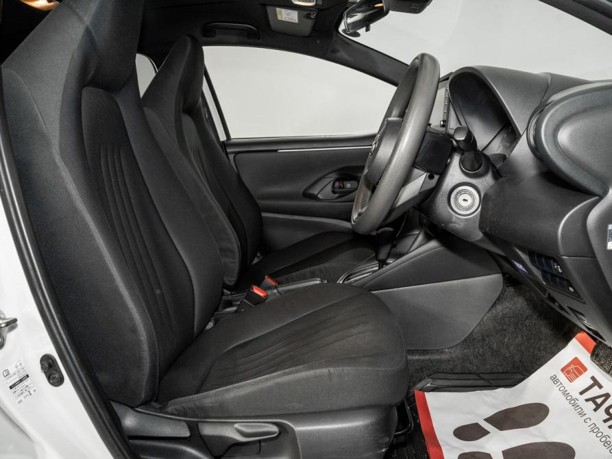 Toyota Yaris IV Иркутск  - изображение 5