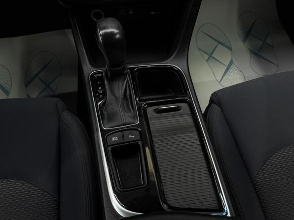 Hyundai Sonata VII (LF) Рестайлинг с пробегом 2018 года, цена 1 820 000 рублей, 103148 км, седан, Автокод Объявления
