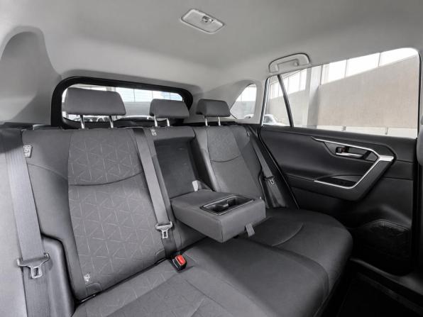 Toyota RAV4 V (XA50) с пробегом 2019 года, цена 3 150 000 рублей, 43365 км, внедорожник, Автокод Объявления