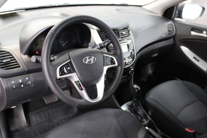 Hyundai Solaris I Рестайлинг с пробегом 2014 года, цена 779 000 рублей, 226025 км, хэтчбек, Автокод Объявления