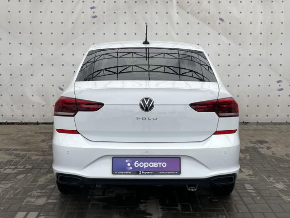 Volkswagen Polo VI с пробегом 2022 года, цена 1 780 000 рублей, 43779 км, лифтбек, Автокод Объявления