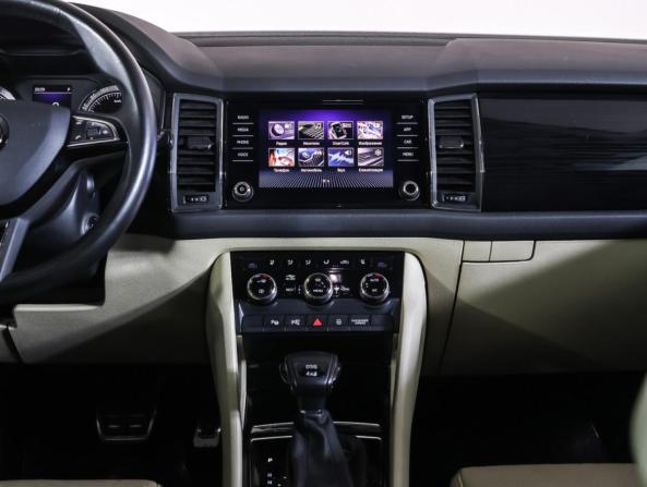 Skoda Kodiaq I с пробегом 2018 года, цена 3 390 000 рублей, 48459 км, внедорожник, Автокод Объявления