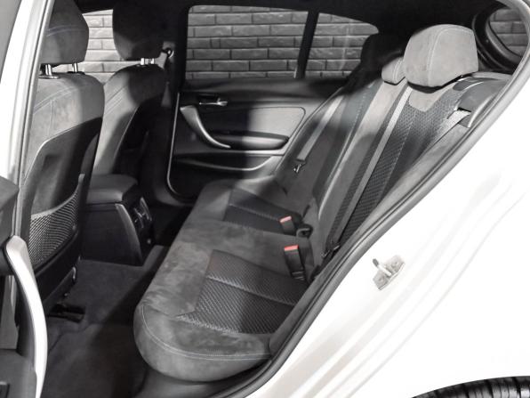 BMW 1 серии II (F20/F21) Рестайлинг с пробегом 2015 года, цена 1 565 000 рублей, 51054 км, хэтчбек, Автокод Объявления