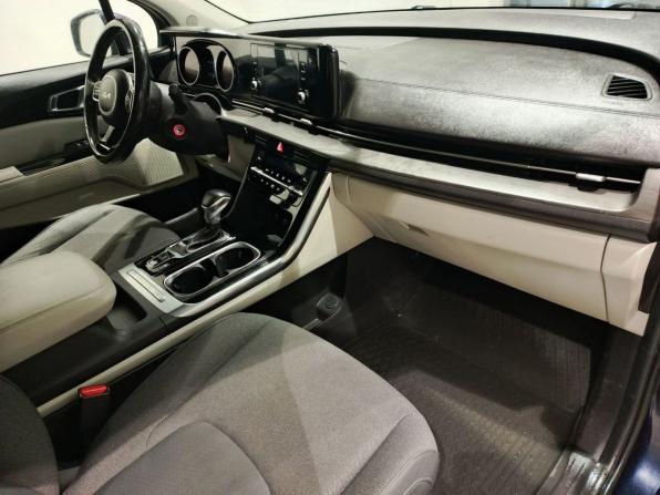 Kia Carnival IV с пробегом 2021 года, цена 2 945 000 рублей, 134015 км, минивэн, Автокод Объявления