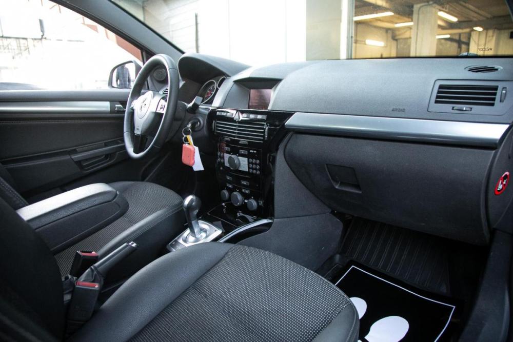 Opel Astra H Рестайлинг Иркутск  - изображение 18