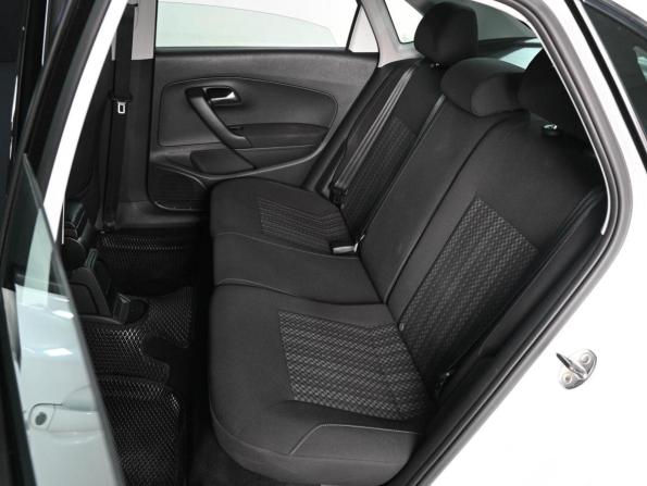 Volkswagen Polo V Рестайлинг с пробегом 2018 года, цена 1 299 000 рублей, 105509 км, седан, Автокод Объявления