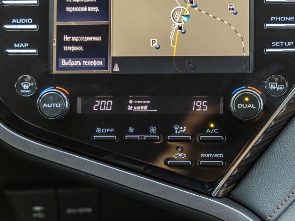 Toyota Camry VIII (XV70) с пробегом 2019 года, цена 2 798 000 рублей, 138482 км, седан, Автокод Объявления