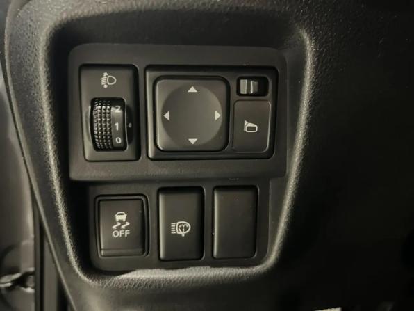 Nissan Juke I с пробегом 2013 года, цена 1 025 000 рублей, 156600 км, внедорожник, Автокод Объявления