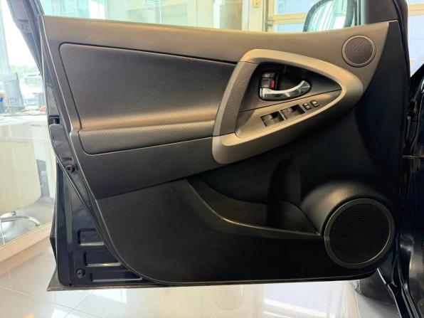 Toyota RAV4 III (XA30) Рестайлинг с пробегом 2010 года, цена 1 330 000 рублей, 239123 км, внедорожник, Автокод Объявления