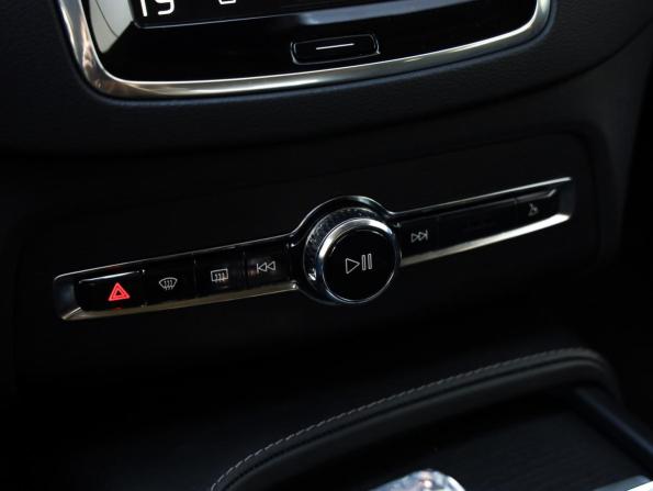 Volvo XC90 II Рестайлинг 1 с пробегом 2020 года, цена 5 499 000 рублей, 73943 км, внедорожник, Автокод Объявления