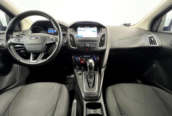 Ford Focus III Рестайлинг с пробегом 2017 года, цена 1 435 000 рублей, 125850 км, хэтчбек, Автокод Объявления