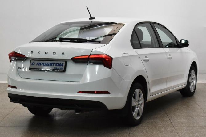 Skoda Rapid II с пробегом 2022 года, цена 1 800 000 рублей, 88170 км, лифтбек, Автокод Объявления