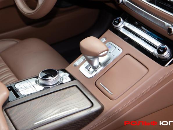 Genesis G90 I Рестайлинг с пробегом 2020 года, цена 3 978 000 рублей, 47500 км, седан, Автокод Объявления