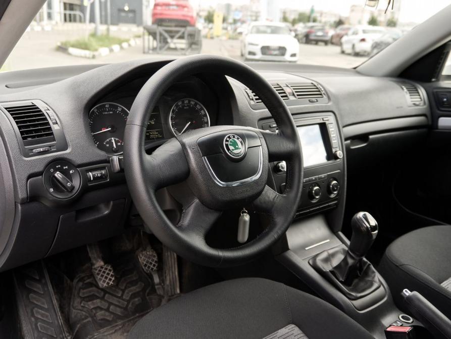 Skoda Octavia II (A5) Рестайлинг Казань  - изображение 5