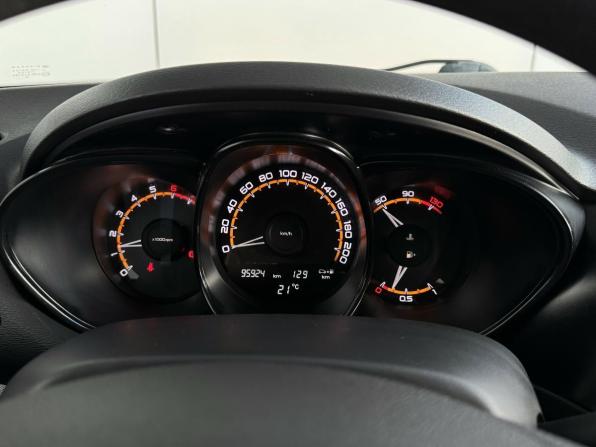 Lada (ВАЗ) Vesta I с пробегом 2019 года, цена 920 000 рублей, 95853 км, седан, Автокод Объявления
