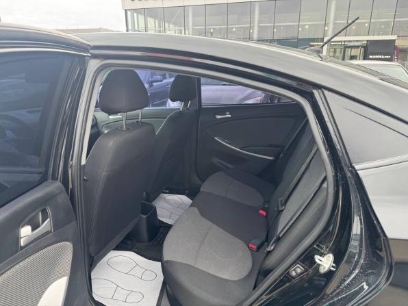 Hyundai Solaris I с пробегом 2014 года, цена 823 000 рублей, 140446 км, седан, Автокод Объявления