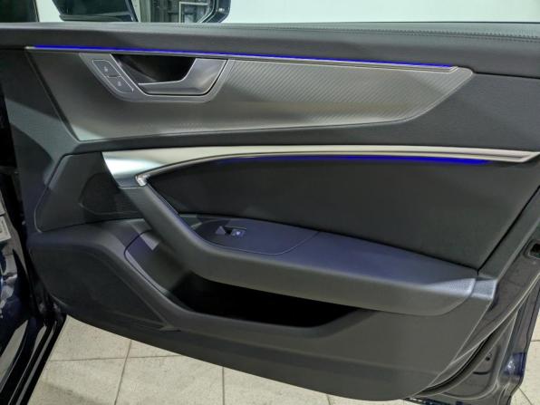Audi A6 V (C8) с пробегом 2021 года, цена 4 950 000 рублей, 68277 км, седан, Автокод Объявления