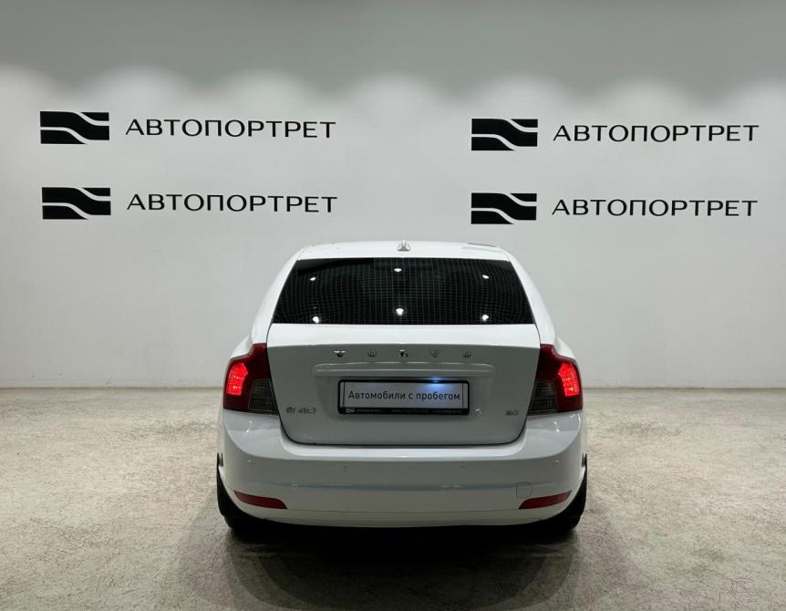 Volvo S40 II Рестайлинг Санкт-Петербург  - изображение 6