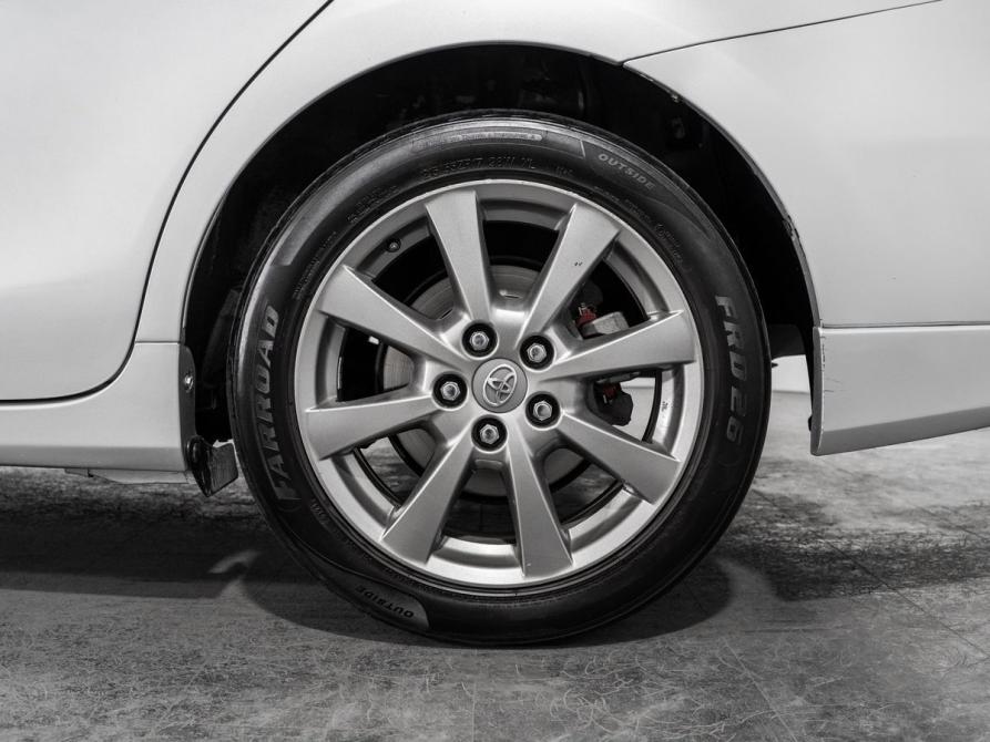 Toyota Prius Alpha I (ZVW40/41) Иркутск  - изображение 21